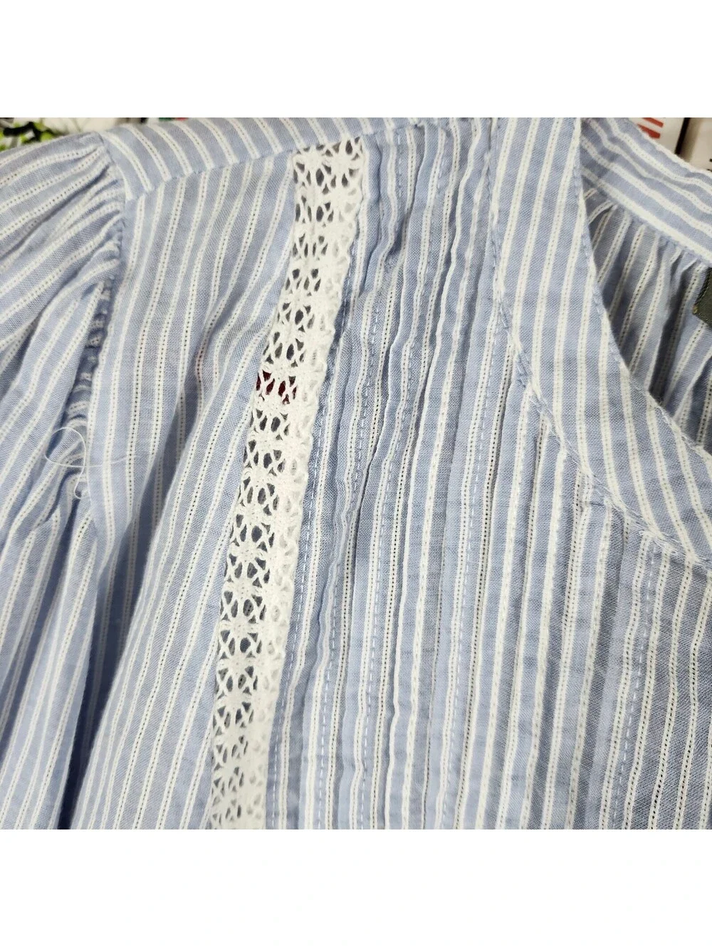 Style & Co Blue White Stripe Peasant Blouse Medium Lace Trim Puff Sleeve - Picture 2 of 5